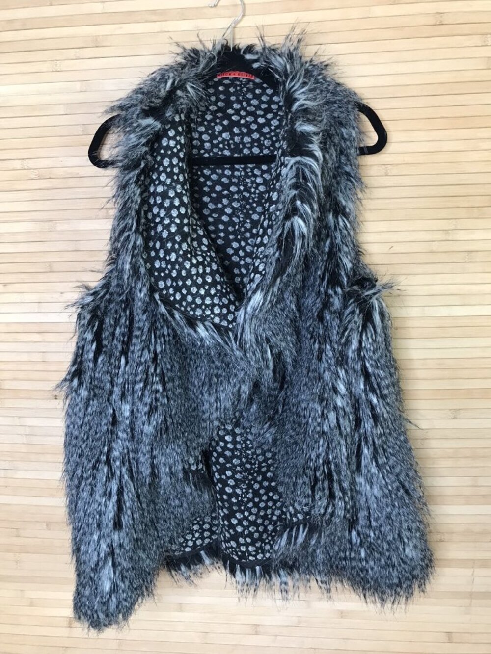 Alice + Olivia Chris Faux Fur Shawl Collar Vest jacket Grey L Large - Picture 2 of 6